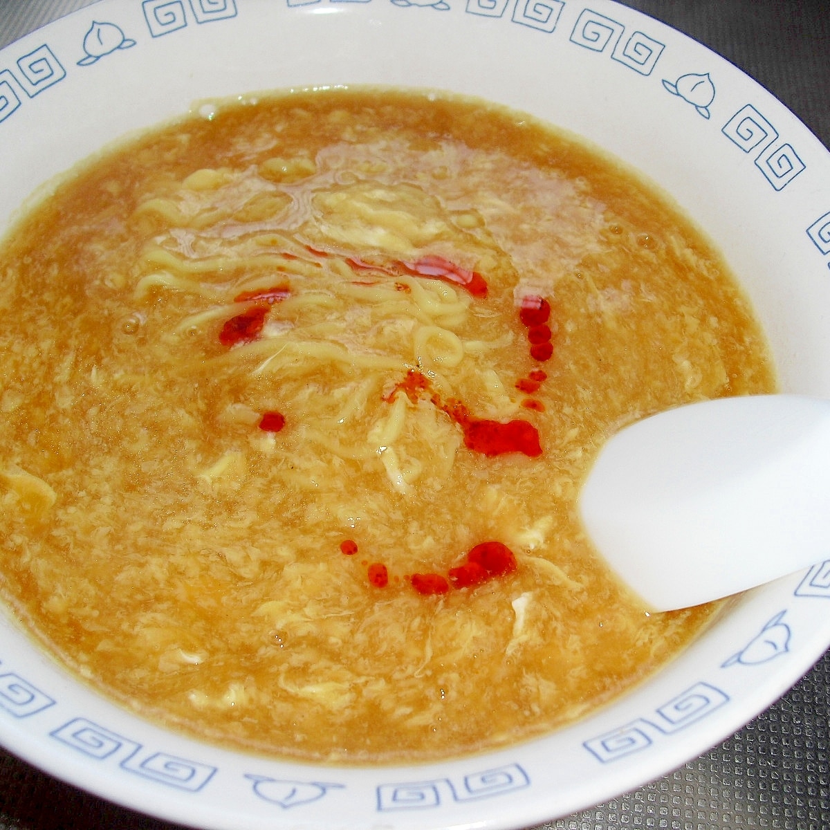 インスタント醤油味で 我が家の サンラータン麺 レシピ 作り方 By Miyu 楽天レシピ インスタント醤油味で 我が家の サンラータン麺 レシピ 作り方 By Miyu 楽天レシピ